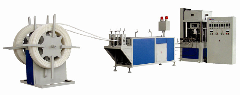 Cross-linking PEXa pipe making machine.jpg